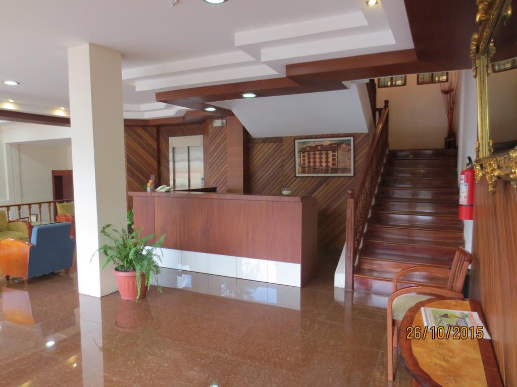Hotel Cumanda Alfaro Kültér fotó
