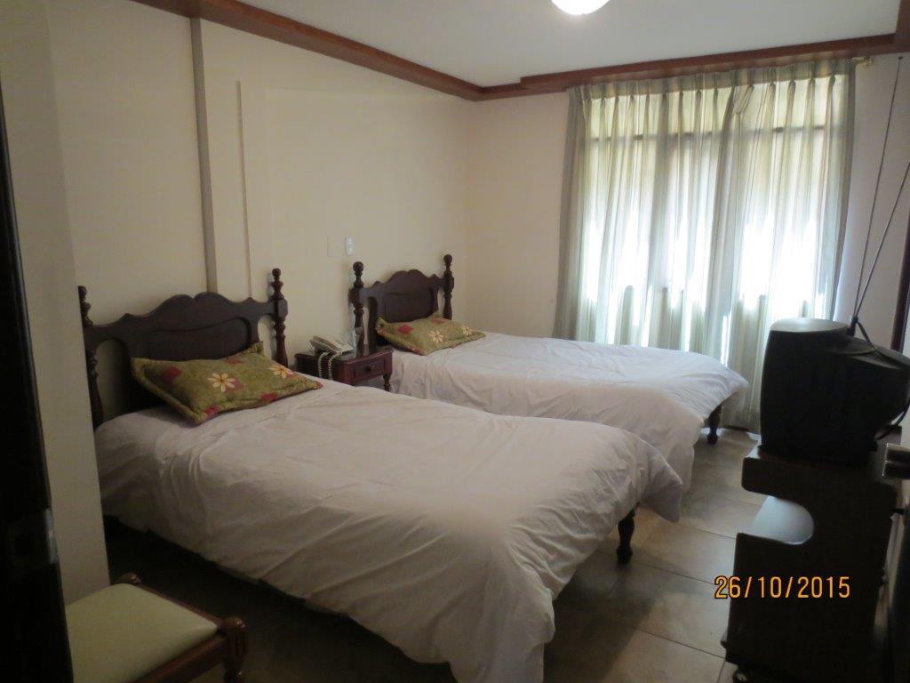 Hotel Cumanda Alfaro Kültér fotó