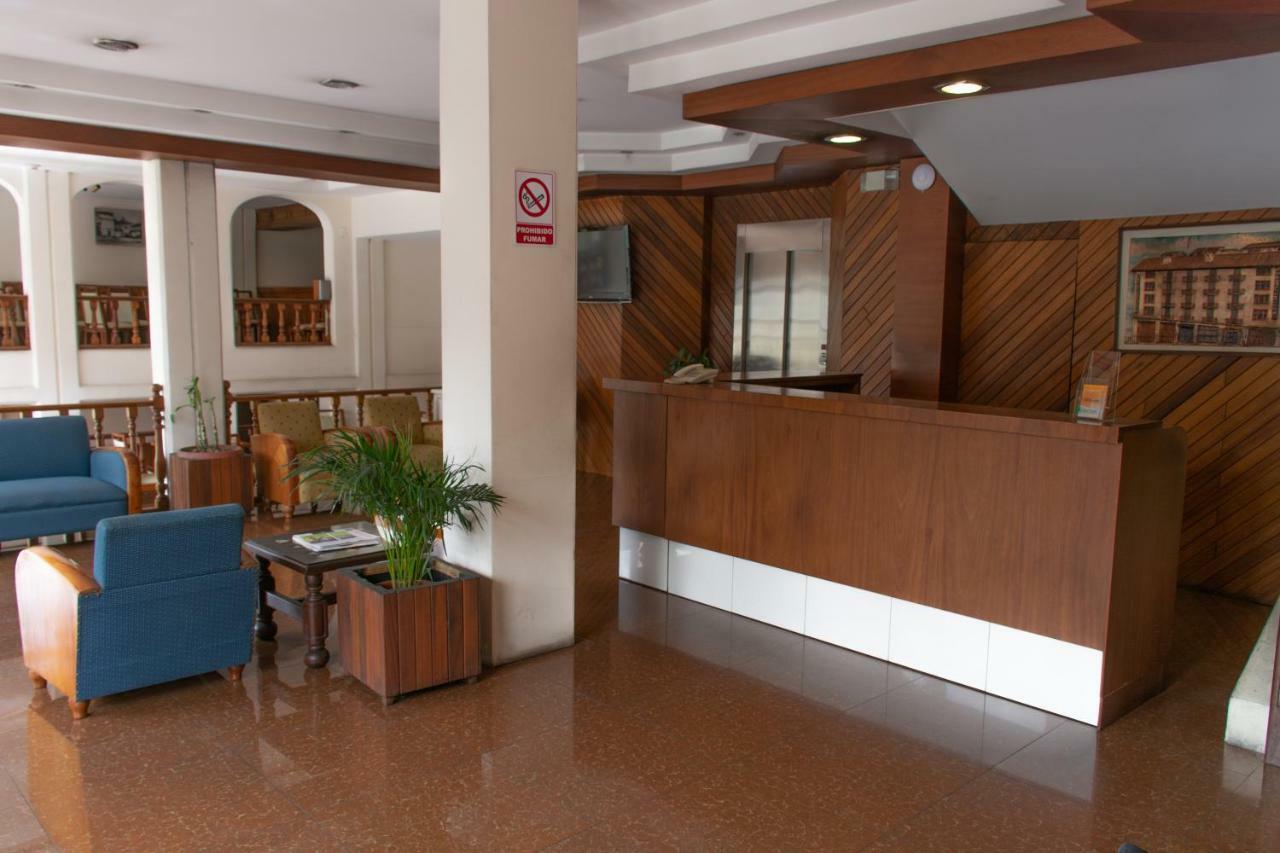Hotel Cumanda Alfaro Kültér fotó