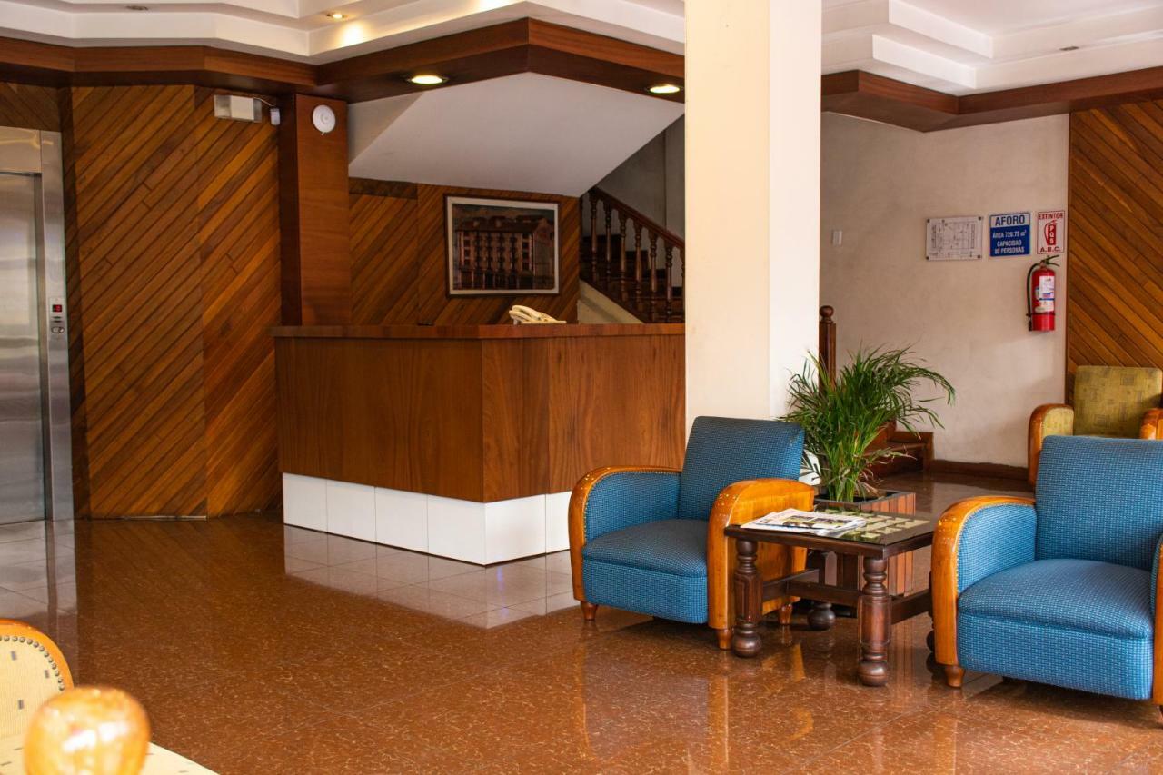 Hotel Cumanda Alfaro Kültér fotó