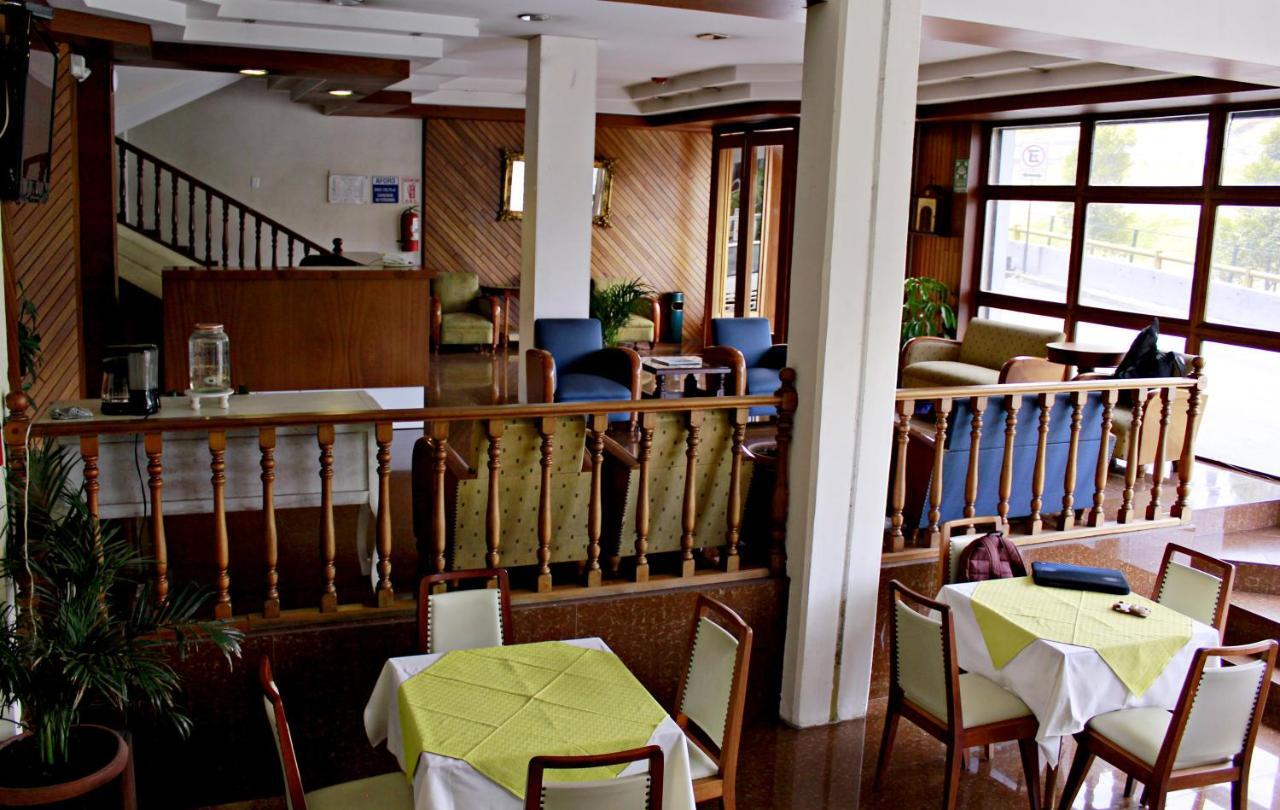 Hotel Cumanda Alfaro Kültér fotó